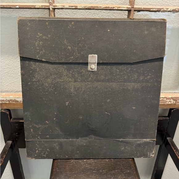 Antique A LIFE OF CHRIST: THE ROYAL SCROLL Bible study - Picture 6 of 7